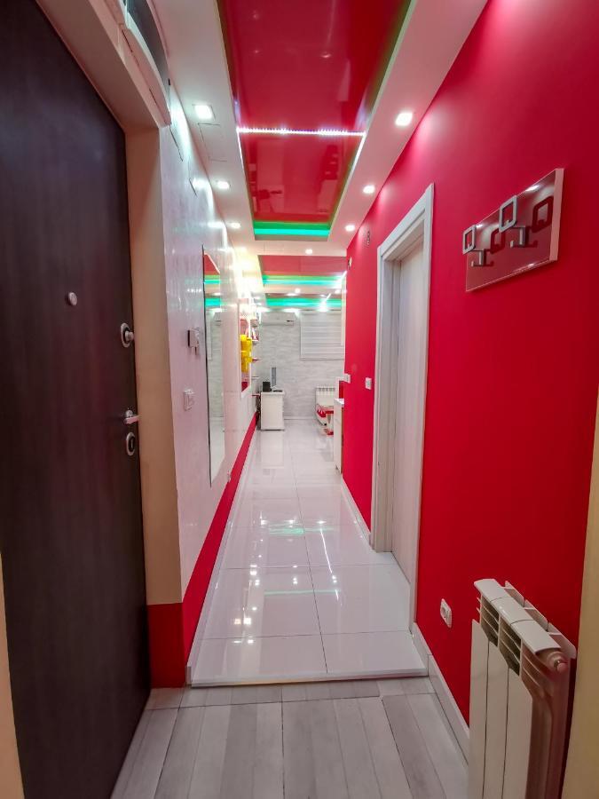 Spa Apartman Red Passion Appartement Belgrado Buitenkant foto
