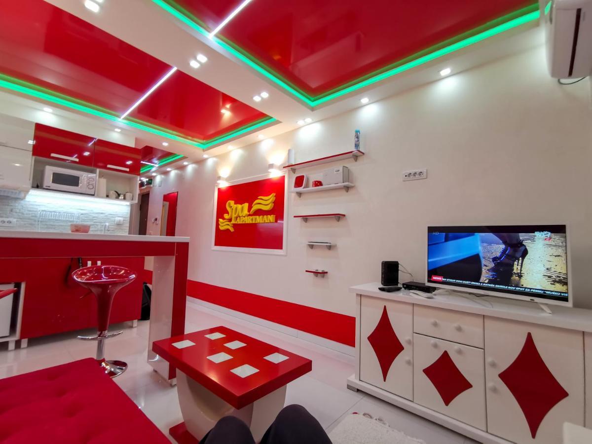 Spa Apartman Red Passion Appartement Belgrado Buitenkant foto