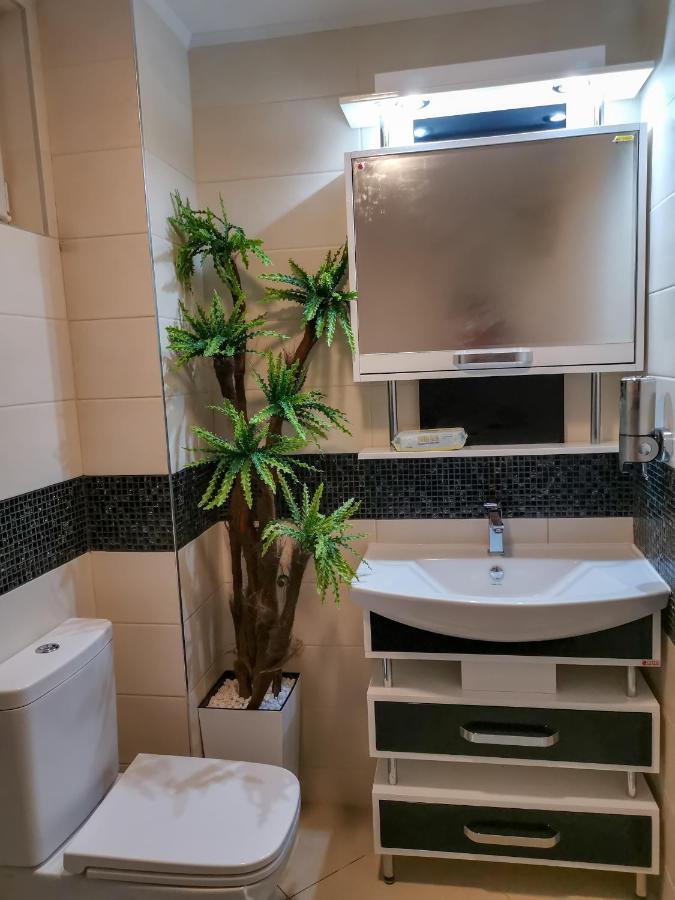 Spa Apartman Red Passion Appartement Belgrado Buitenkant foto